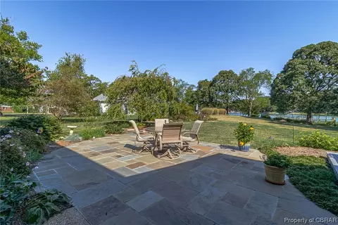 347 Old Point Rd, White Stone, VA 22578 photo 13