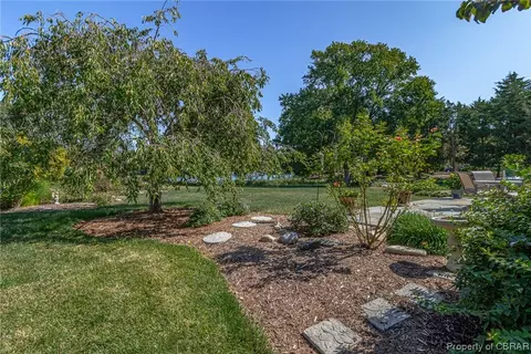 347 Old Point Rd, White Stone, VA 22578 photo 17