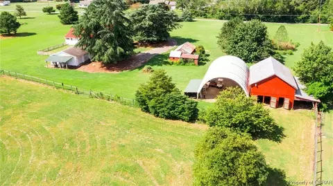 648 Carlton Rd, Wake, VA 23176 photo 3