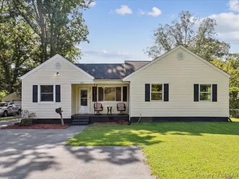 616 Briarfield Rd, Newport News, VA 23605