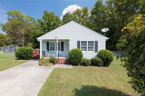1820 New Lincoln Cir, Hopewell, VA 23860