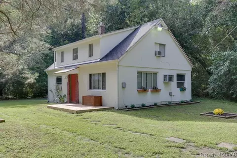 1428 Hampton Hwy, Yorktown, VA 23693