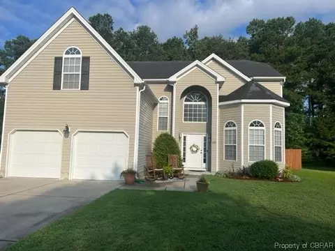 6893 Lakeside Dr, Hayes, VA 23072