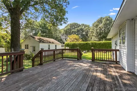7416 Camp Okee Dr, Gloucester Point, VA 23062 photo 29