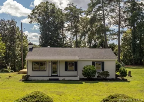 10196 Tidewater Trl, Urbanna, VA 23175