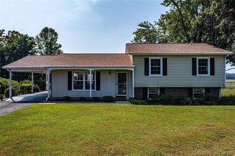 916 Daingerfield St, Tappahannock, VA 22560