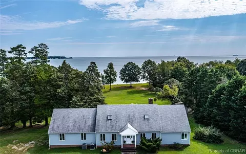600 Bussell Point Rd, Heathsville, VA 22473