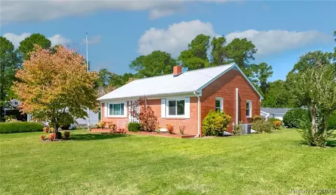 7583 Camp Okee Dr, Gloucester Point, VA 23062 photo 1