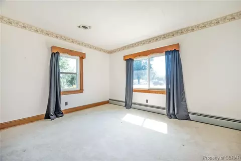 7583 Camp Okee Dr, Gloucester Point, VA 23062 photo 14