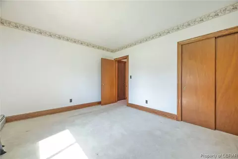 7583 Camp Okee Dr, Gloucester Point, VA 23062 photo 16