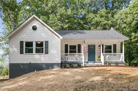 8636 Diascund Rd, Lanexa, VA 23089
