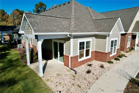 7384 Sinclair Way #A, Gloucester, VA 23061 photo 3