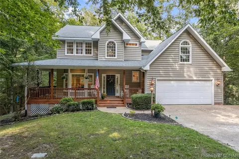 125 Point O Woods Rd, Williamsburg, VA 23188