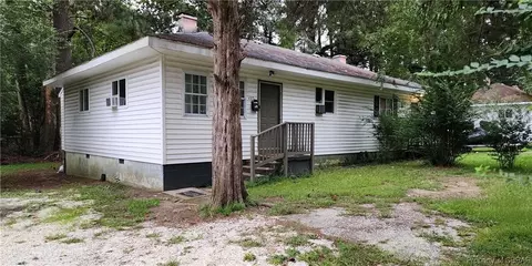 127 Wickre St, Williamsburg, VA 23185 photo 2