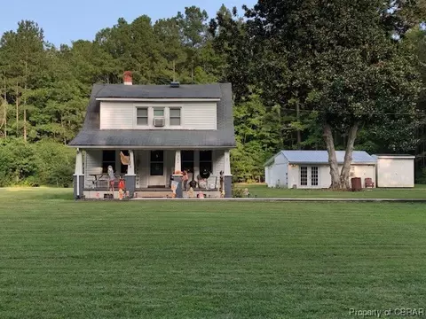 460 Holly Point Rd, Mathews, VA 23109