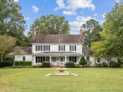 357 Juniper Cove Ln, Bohannon, VA 23021