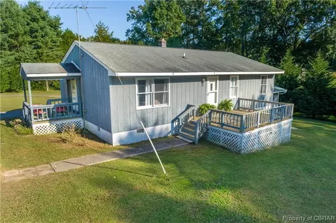 142 Twiggs Ferry Rd, Dutton, VA 23050 photo 3