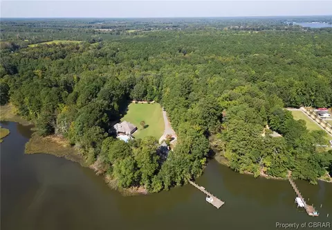 7409 Heath Trl, Gloucester, VA 23061 photo 8