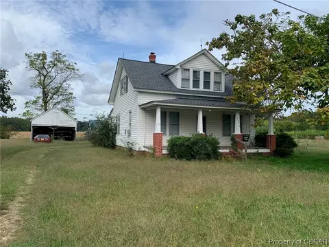 2736 Lewis B Puller Mem Hwy, Saluda, VA 23149