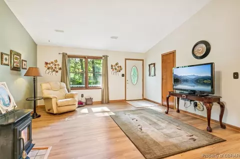 5501 Hickory Fork Rd, Gloucester, VA 23061 photo 6