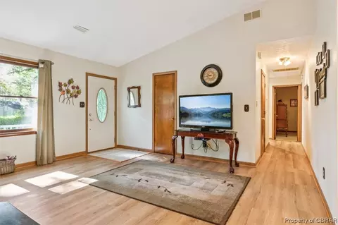 5501 Hickory Fork Rd, Gloucester, VA 23061 photo 7