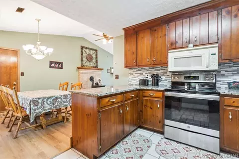 5501 Hickory Fork Rd, Gloucester, VA 23061 photo 15