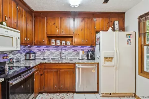 5501 Hickory Fork Rd, Gloucester, VA 23061 photo 14
