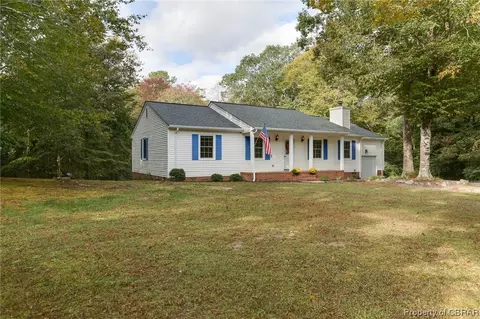 7024 Hopkins Cir, Gloucester, VA 23061