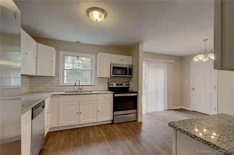 17301 Wedgewood Dr, Lanexa, VA 23089 photo 10