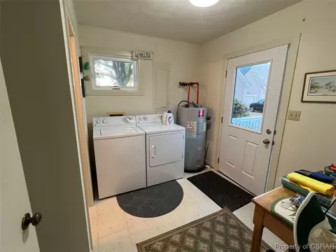 790 Long Point Ln, Topping, VA 23169 photo 26