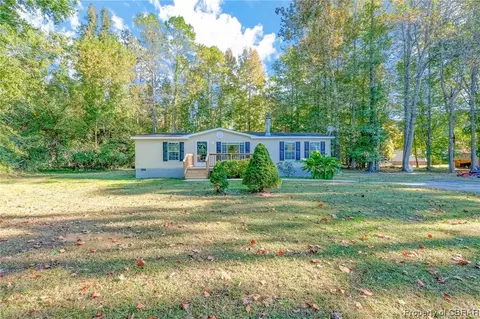 12283 John Clayton Memorial Hwy, North, VA 23128