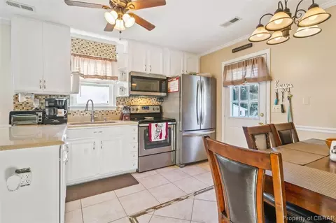 6775 Greenfield Ln, Gloucester, VA 23061 photo 12