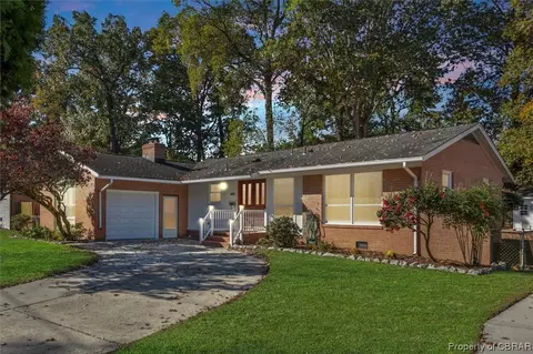 883 Catalina Dr, Newport News, VA 23608
