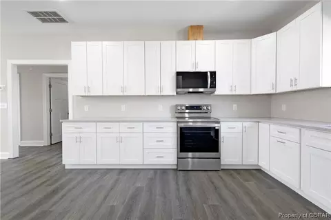8181 Highview Dr, Gloucester, VA 23061 photo 9