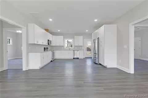 8181 Highview Dr, Gloucester, VA 23061 photo 7