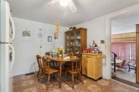 6398 Belroi Rd, Gloucester, VA 23061 photo 14