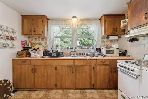 6398 Belroi Rd, Gloucester, VA 23061 photo 17