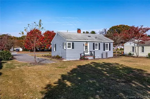 295 Beach Rd, White Stone, VA 22578 photo 2