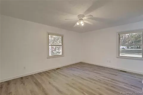 7039 Fox Mill Run Dr, Gloucester, VA 23061 photo 20