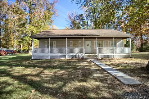 7039 Fox Mill Run Dr, Gloucester, VA 23061 photo 3