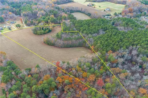 4667 Hickory Fork Rd, Gloucester, VA 23061 photo 5