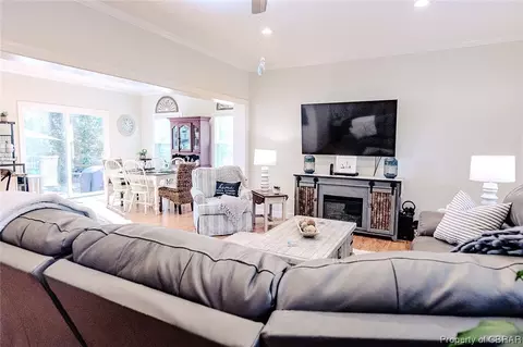 11388 Coveside Pt, Gloucester, VA 23061 photo 26