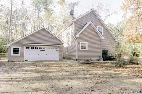11388 Coveside Pt, Gloucester, VA 23061 photo 11