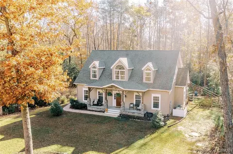 11388 Coveside Pt, Gloucester, VA 23061 photo 3