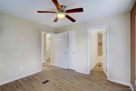 8608 Back Creek Rd, Gloucester, VA 23061 photo 12