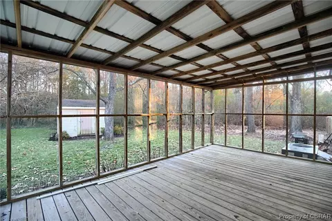 8608 Back Creek Rd, Gloucester, VA 23061 photo 21