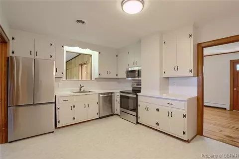 3051 Pierce Rd, Saluda, VA 23149 photo 18