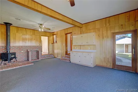 3051 Pierce Rd, Saluda, VA 23149 photo 32