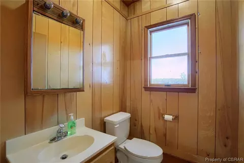 3051 Pierce Rd, Saluda, VA 23149 photo 33