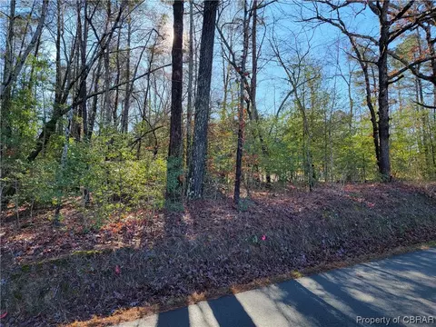0000 Farys Mill Rd, Gloucester, VA 23061